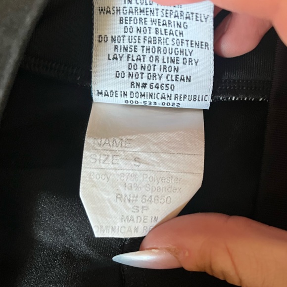 varsity shorts with gems - Picture 3 of 3